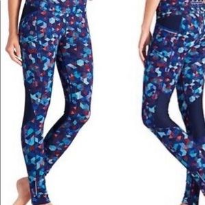 Athleta Be Free Tight leggings  XS